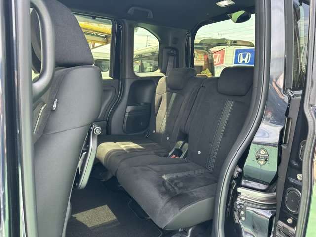 ホンダ Ｎ　ＢＯＸ カスタム ６６０ Ｌ R4年 (東海) 99