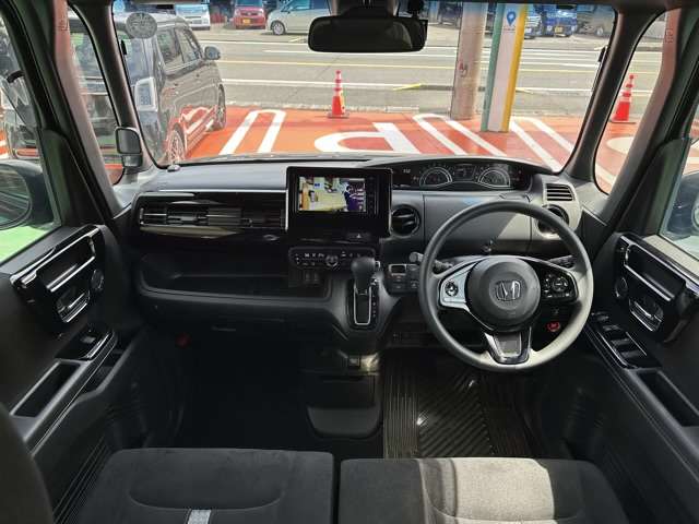 ホンダ Ｎ　ＢＯＸ カスタム ６６０ Ｌ R4年 (東海) 99