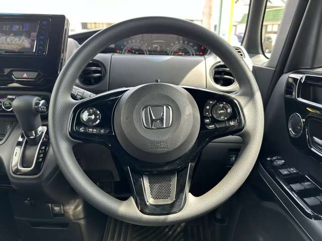 ホンダ Ｎ　ＢＯＸ カスタム ６６０ Ｌ R4年 (東海) 99