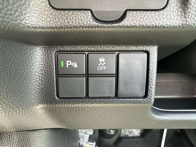 ホンダ Ｎ　ＢＯＸ カスタム ６６０ Ｌ R4年 (東海) 99