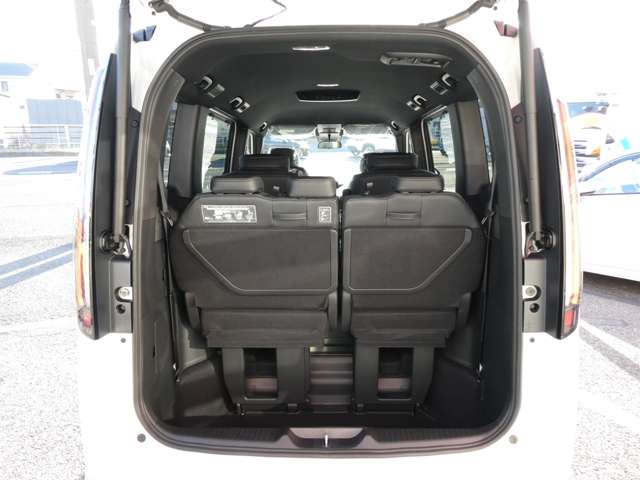 ホンダ ステップワゴン　ハイブリッド ２．０ Ｅ：ＨＥＶ スパーダ プレミアムライン R5年 (関東) 99