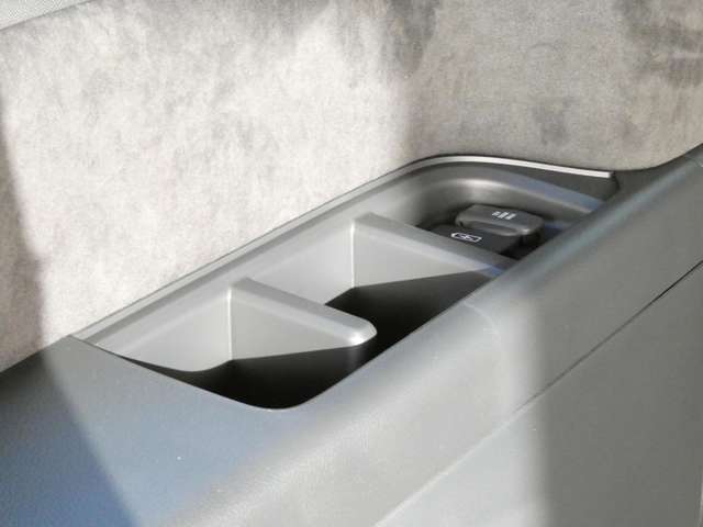 ホンダ ステップワゴン　ハイブリッド ２．０ Ｅ：ＨＥＶ スパーダ プレミアムライン R5年 (関東) 99