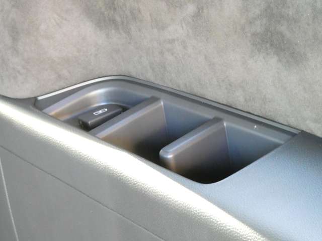 ホンダ ステップワゴン　ハイブリッド ２．０ Ｅ：ＨＥＶ スパーダ プレミアムライン R5年 (関東) 99