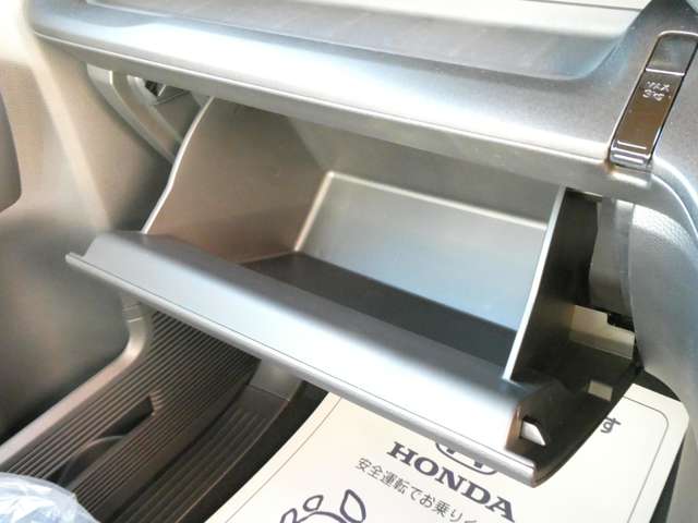 ホンダ ステップワゴン　ハイブリッド ２．０ Ｅ：ＨＥＶ スパーダ プレミアムライン R5年 (関東) 99