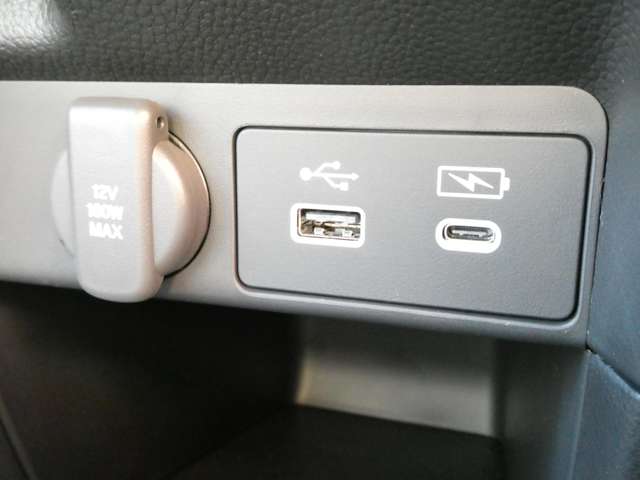 ホンダ ステップワゴン　ハイブリッド ２．０ Ｅ：ＨＥＶ スパーダ プレミアムライン R5年 (関東) 99