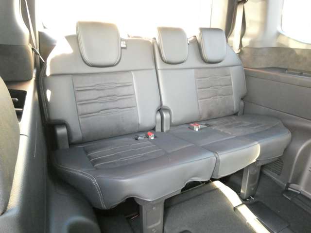 ホンダ ステップワゴン　ハイブリッド ２．０ Ｅ：ＨＥＶ スパーダ プレミアムライン R5年 (関東) 99