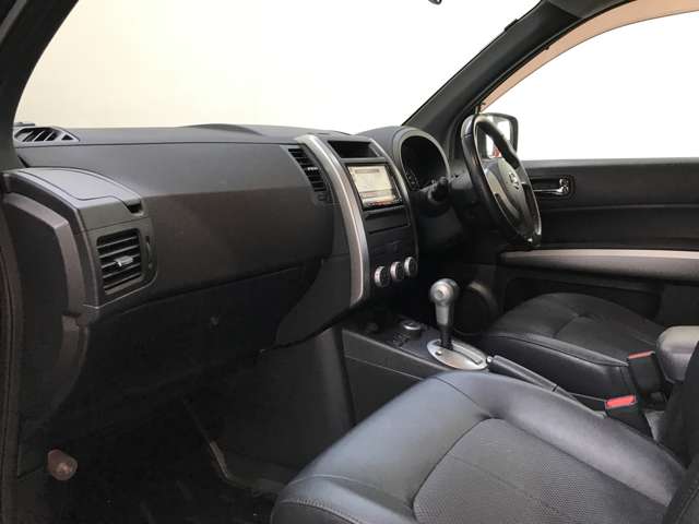 日産 エクストレイル ２．０ ２０Ｘ ４ＷＤ H24年 (北海道) 99