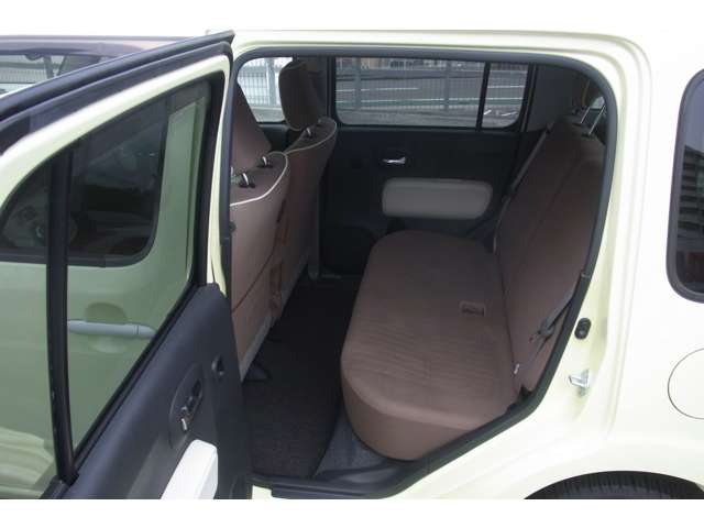 ダイハツ ミラ　ココア ６６０ プラス Ｘ スペシャルコーデ H25年 (近畿) 99