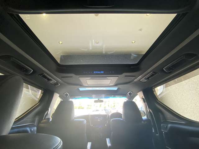 トヨタ ヴェルファイア ２．５ Ｚ Ａエディション ゴールデンアイズ H28年 (九州・沖縄) 99