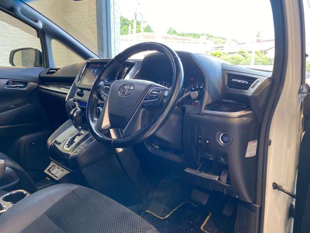 トヨタ ヴェルファイア ２．５ Ｚ Ａエディション ゴールデンアイズ H28年 (九州・沖縄) 99