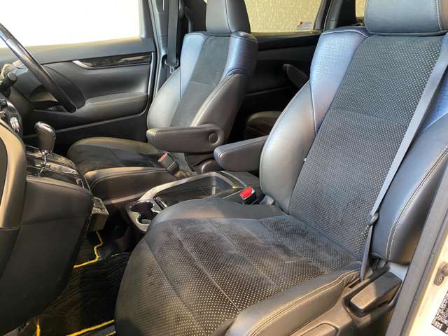 トヨタ ヴェルファイア ２．５ Ｚ Ａエディション ゴールデンアイズ H28年 (九州・沖縄) 99