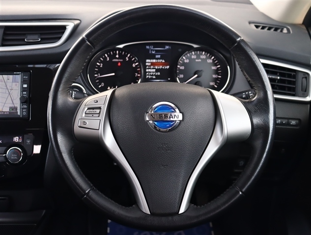 日産 エクストレイル ２．０ ２０Ｘ ブラック エクストリーマーＸ エマージェンシーブレーキ パッケージ ２列車 ４ＷＤ H28年 (関東) 99