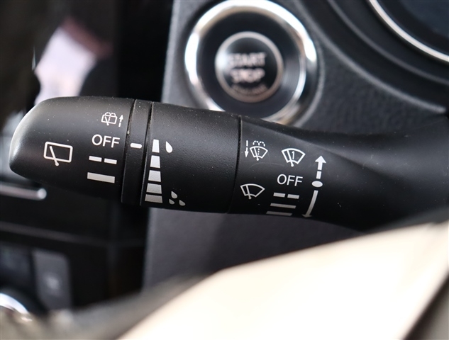 日産 エクストレイル ２．０ ２０Ｘ ブラック エクストリーマーＸ エマージェンシーブレーキ パッケージ ２列車 ４ＷＤ H28年 (関東) 99