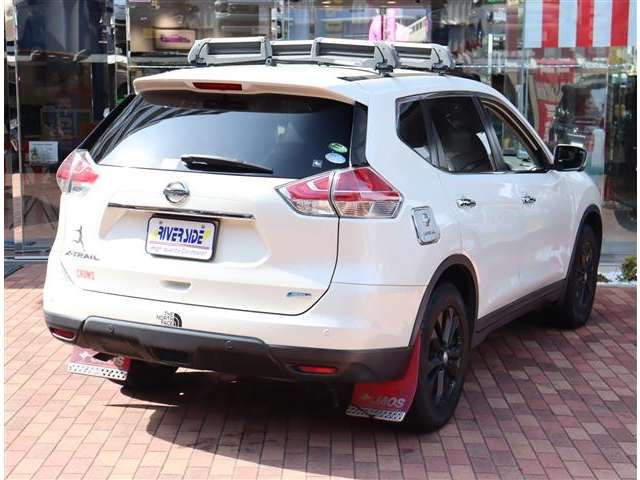 日産 エクストレイル ２．０ ２０Ｘ エマージェンシーブレーキパッケージ ２列車 ４ＷＤ H26年 (関東) 99