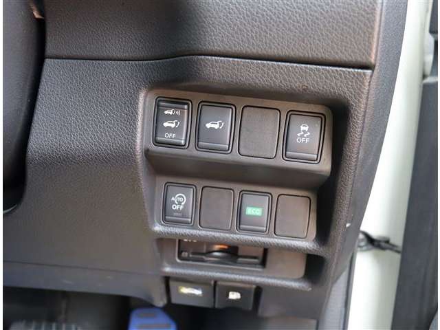 日産 エクストレイル ２．０ ２０Ｘ エマージェンシーブレーキパッケージ ２列車 ４ＷＤ H26年 (関東) 99