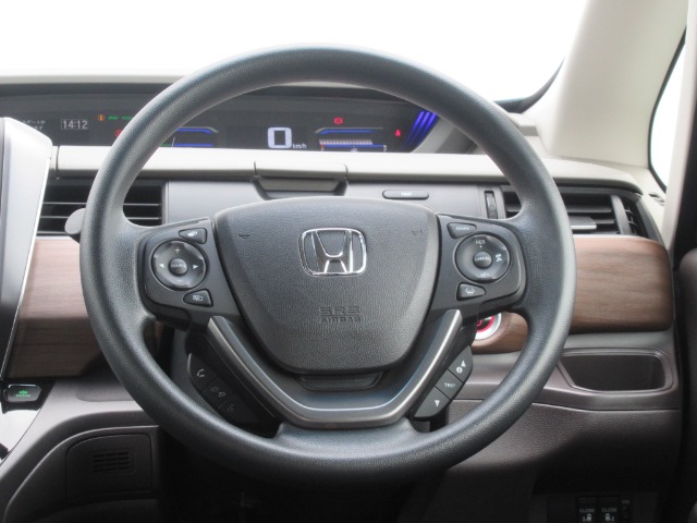 ホンダ フリード＋　ハイブリッド １．５ ハイブリッド Ｇ ホンダセンシング R3年 (関東) 99