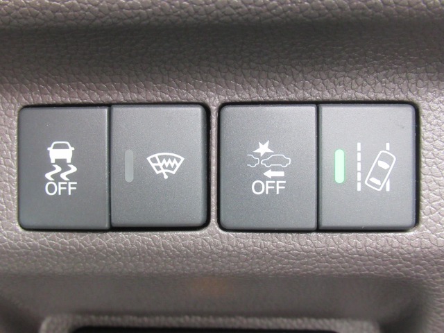 ホンダ フリード＋　ハイブリッド １．５ ハイブリッド Ｇ ホンダセンシング R3年 (関東) 99