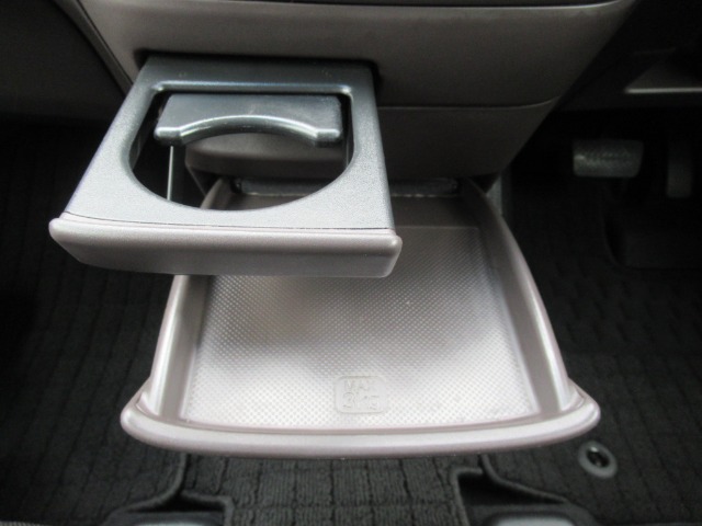 ホンダ フリード＋　ハイブリッド １．５ ハイブリッド Ｇ ホンダセンシング R3年 (関東) 99