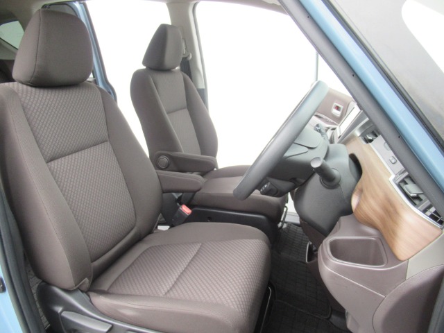 ホンダ フリード＋　ハイブリッド １．５ ハイブリッド Ｇ ホンダセンシング R3年 (関東) 99