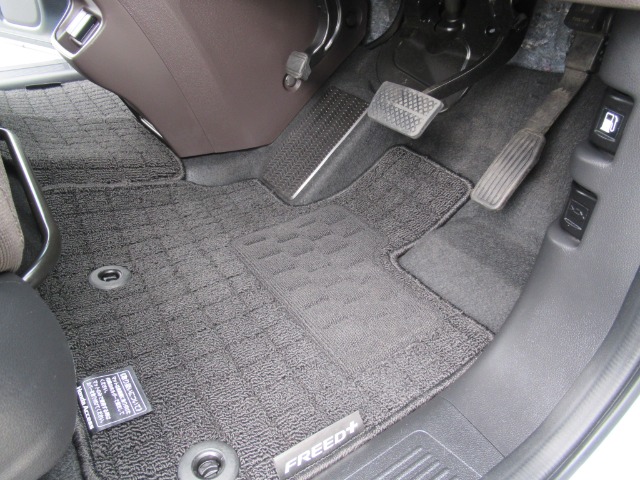 ホンダ フリード＋　ハイブリッド １．５ ハイブリッド Ｇ ホンダセンシング R3年 (関東) 99