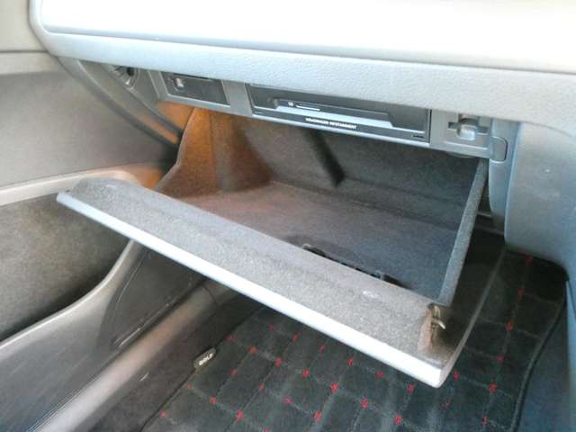 フォルクスワーゲン ゴルフ ＴＳＩ コンフォートライン デア・エアステ H25年 (関東) 99