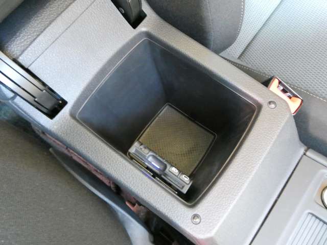 フォルクスワーゲン ゴルフ ＴＳＩ コンフォートライン デア・エアステ H25年 (関東) 99