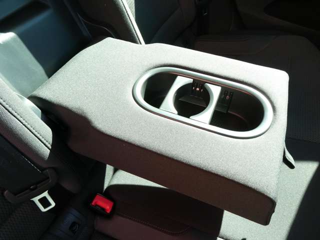 フォルクスワーゲン ゴルフ ＴＳＩ コンフォートライン デア・エアステ H25年 (関東) 99