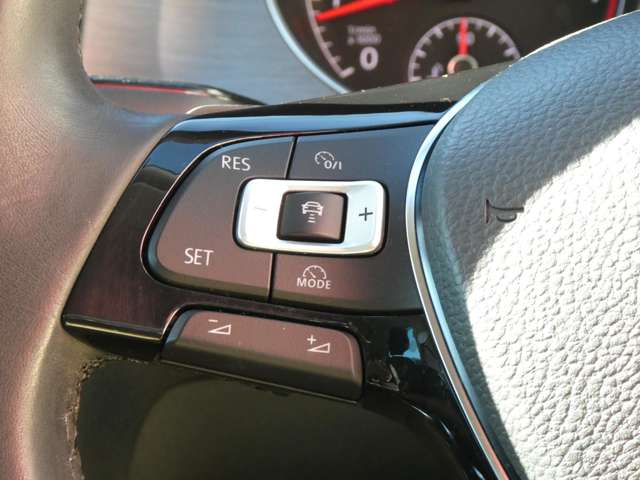 フォルクスワーゲン ゴルフ ＴＳＩ コンフォートライン デア・エアステ H25年 (関東) 99