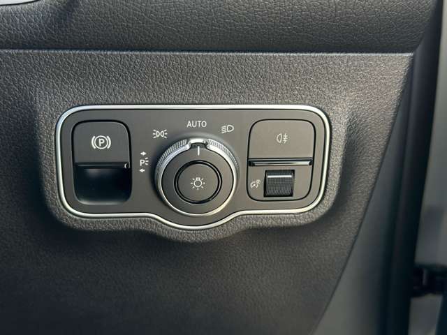 メルセデスベンツ ＥＱＢ ３５０ ４マチック ４ＷＤ R4年 (近畿) 99