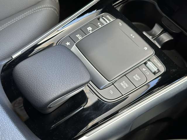 メルセデスベンツ ＥＱＢ ３５０ ４マチック ４ＷＤ R4年 (近畿) 99