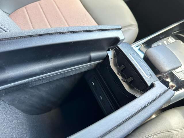 メルセデスベンツ ＥＱＢ ３５０ ４マチック ４ＷＤ R4年 (近畿) 99