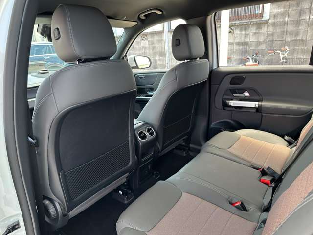 メルセデスベンツ ＥＱＢ ３５０ ４マチック ４ＷＤ R4年 (近畿) 99