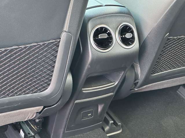 メルセデスベンツ ＥＱＢ ３５０ ４マチック ４ＷＤ R4年 (近畿) 99