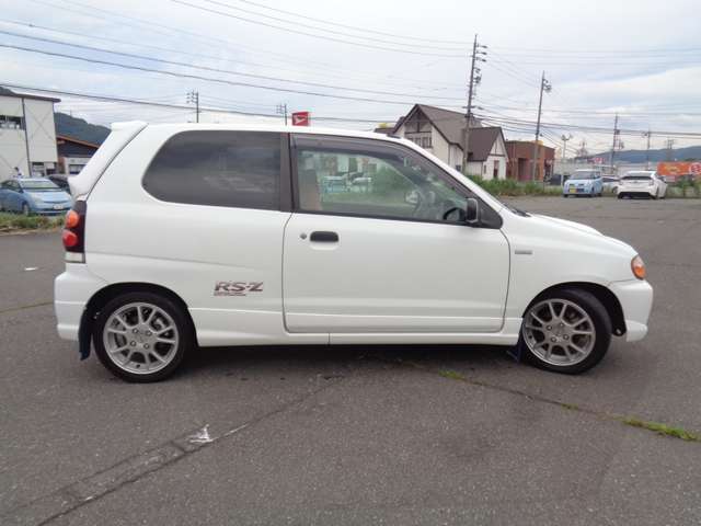 スズキ アルトワークス ６６０ ＲＳ／Ｚ H11年 () 99