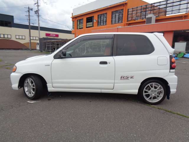 スズキ アルトワークス ６６０ ＲＳ／Ｚ H11年 () 99