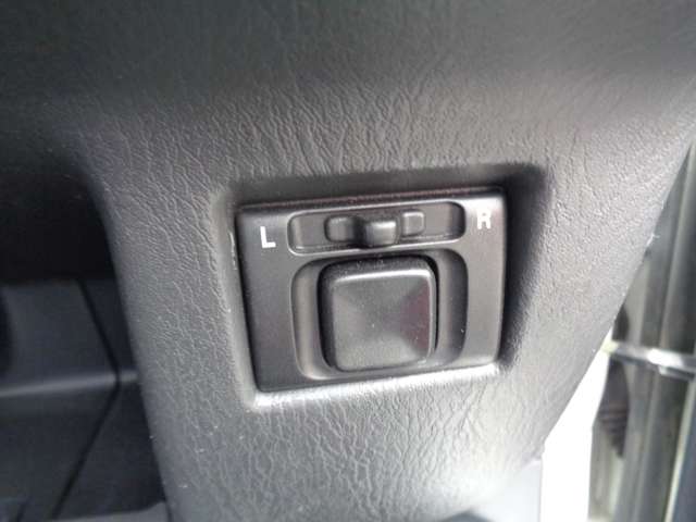 スズキ アルトワークス ６６０ ＲＳ／Ｚ H11年 () 99