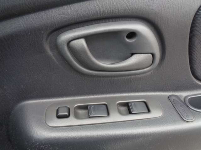 スズキ アルトワークス ６６０ ＲＳ／Ｚ H11年 () 99