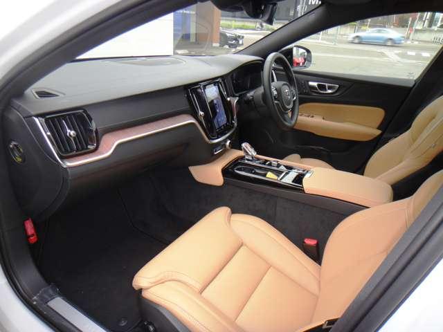 ボルボ Ｖ６０ リチャージ アルティメット Ｔ６ ＡＷＤ プラグイン ハイブリッド ４ＷＤ R5年 (東北) 99