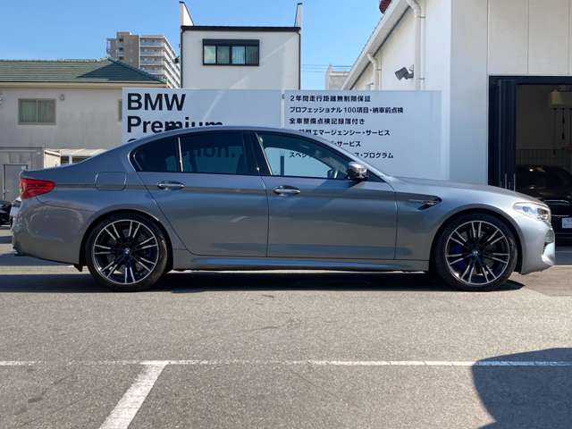ＢＭＷ Ｍ５ ４．４ ４ＷＤ R2年 (近畿) 99