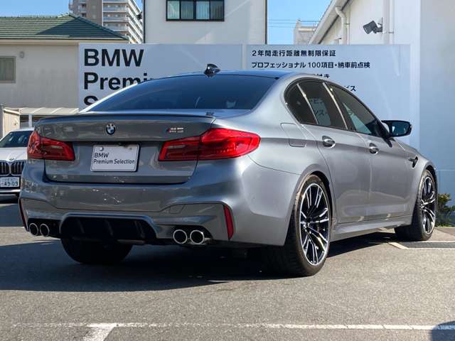 ＢＭＷ Ｍ５ ４．４ ４ＷＤ R2年 (近畿) 99
