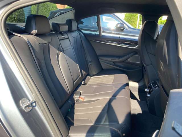 ＢＭＷ Ｍ５ ４．４ ４ＷＤ R2年 (近畿) 99