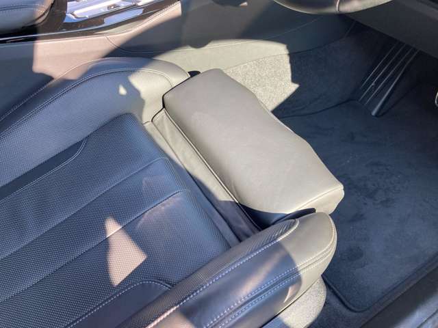 ＢＭＷ Ｍ５ ４．４ ４ＷＤ R2年 (近畿) 99