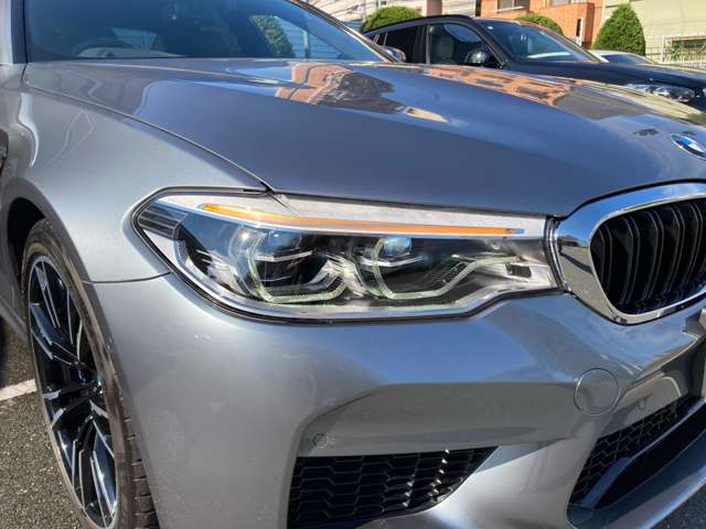 ＢＭＷ Ｍ５ ４．４ ４ＷＤ R2年 (近畿) 99