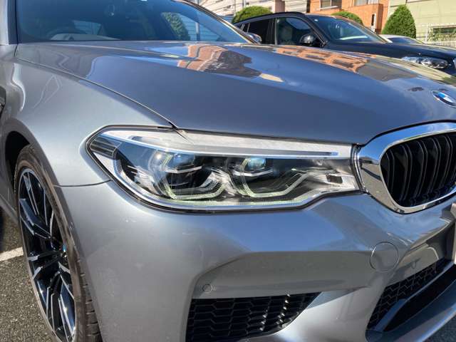 ＢＭＷ Ｍ５ ４．４ ４ＷＤ R2年 (近畿) 99