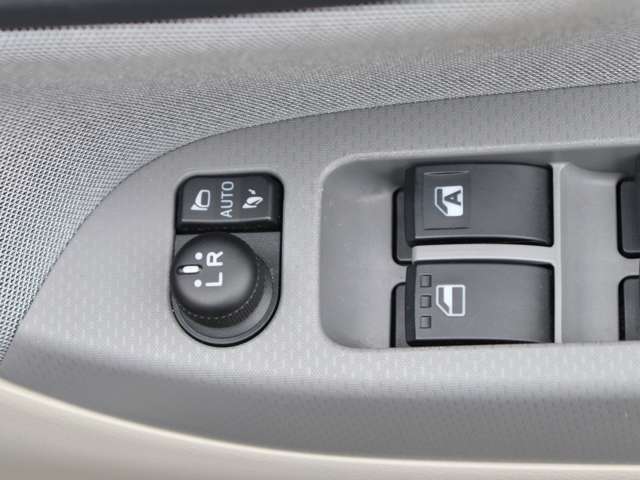 ダイハツ キャスト　スタイル スタイル ６６０ Ｘ リミテッド ＳＡＩＩＩ R1年 (中国) 99