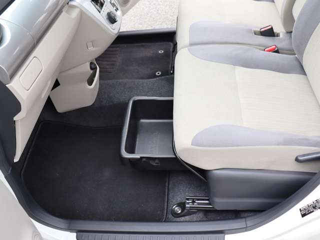 ダイハツ キャスト　スタイル スタイル ６６０ Ｘ リミテッド ＳＡＩＩＩ R1年 (中国) 99