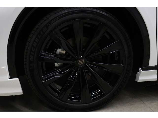 トヨタ クラウン　スポーツ　ハイブリッド ２．５ Ｚ Ｅ－ＦＯＵＲ ４ＷＤ R6年 (東海) 99