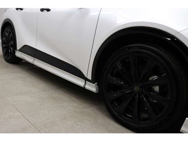 トヨタ クラウン　スポーツ　ハイブリッド ２．５ Ｚ Ｅ－ＦＯＵＲ ４ＷＤ R6年 (東海) 99