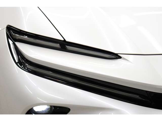 トヨタ クラウン　スポーツ　ハイブリッド ２．５ Ｚ Ｅ－ＦＯＵＲ ４ＷＤ R6年 (東海) 99