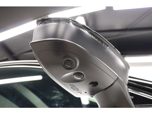 トヨタ クラウン　スポーツ　ハイブリッド ２．５ Ｚ Ｅ－ＦＯＵＲ ４ＷＤ R6年 (東海) 99